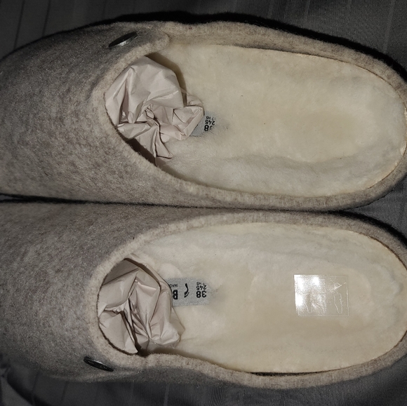 Birkenstock Slippers - Picture 7 of 16